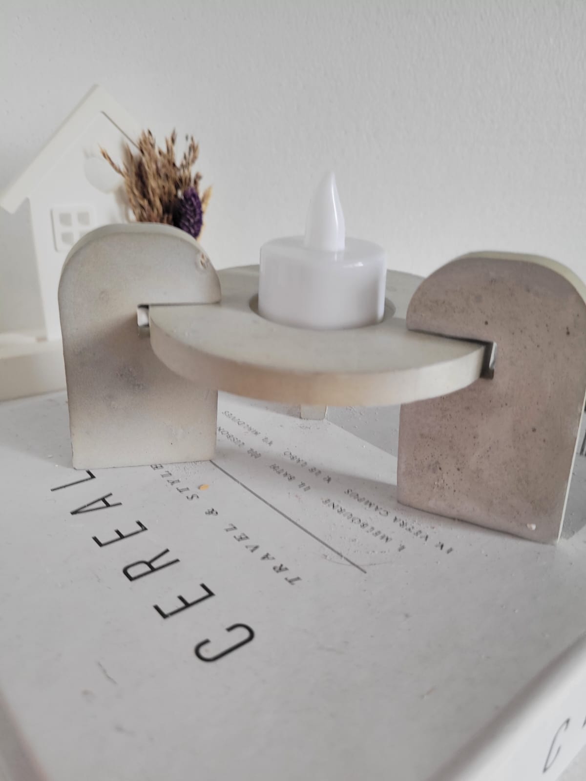 Gri Beton Tealight Mum Sehpası