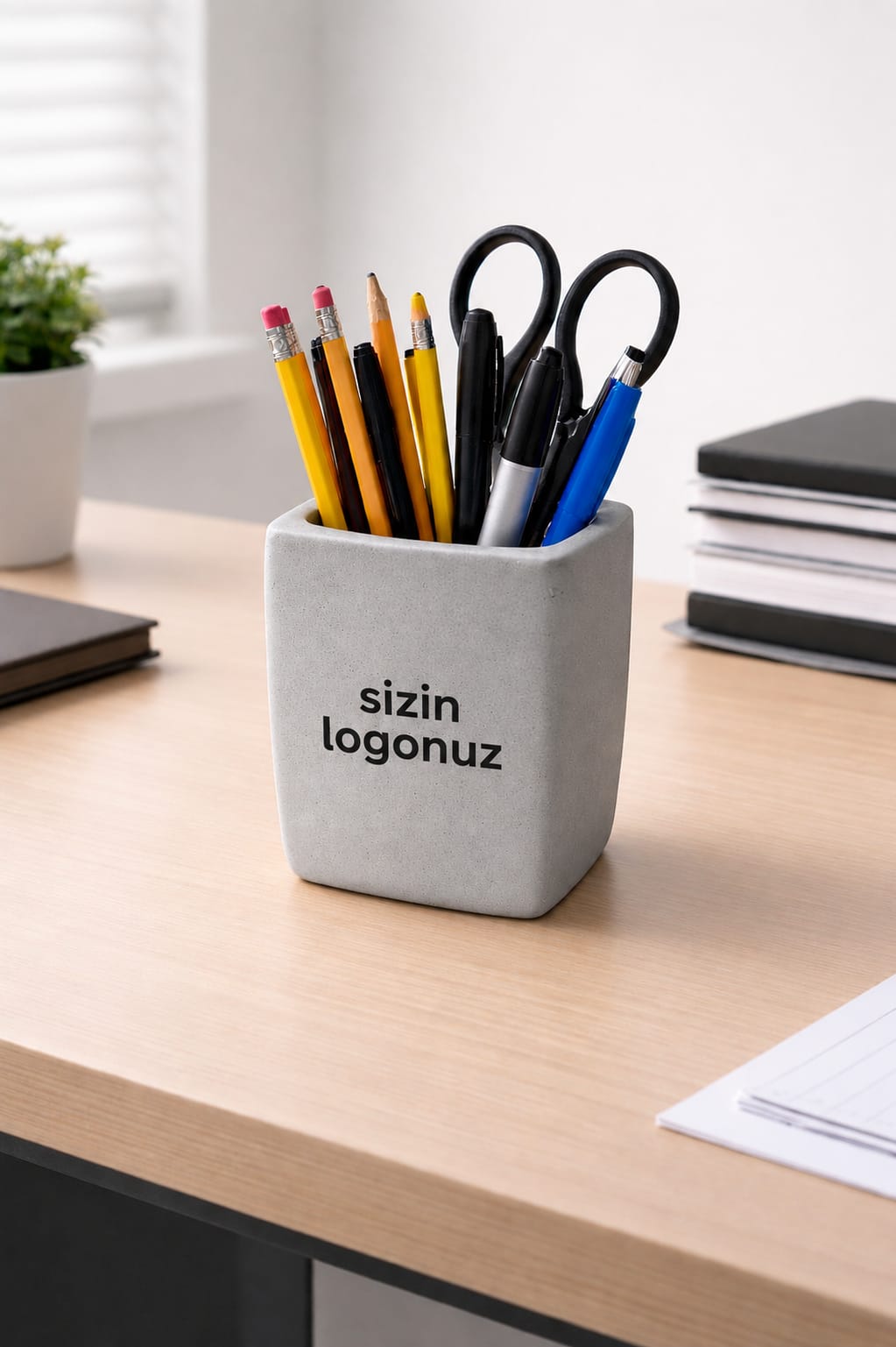 Kişiye Özel Beton Kalemlik – Logo Baskılı Promosyon Masaüstü Kalemlik